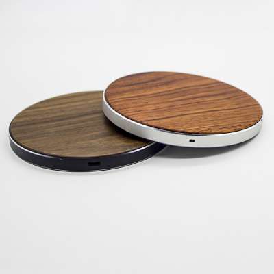 Portable Wooden Wireless Charger Wooden Round  Charger Hot Sale