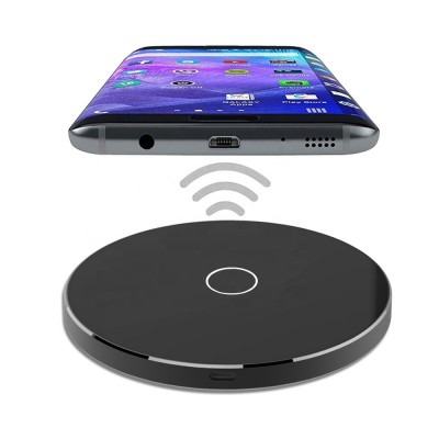 2020 Hot seller Qi Fast Wireless Charging Portable Charger with Pmma/PVC